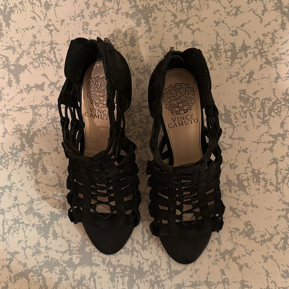 Vince Camuto heels - Picture 2 of 5